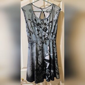 Disney Alice In Wonderland Cosplay Fit & Flare Skater Dress Size M Grey & Black